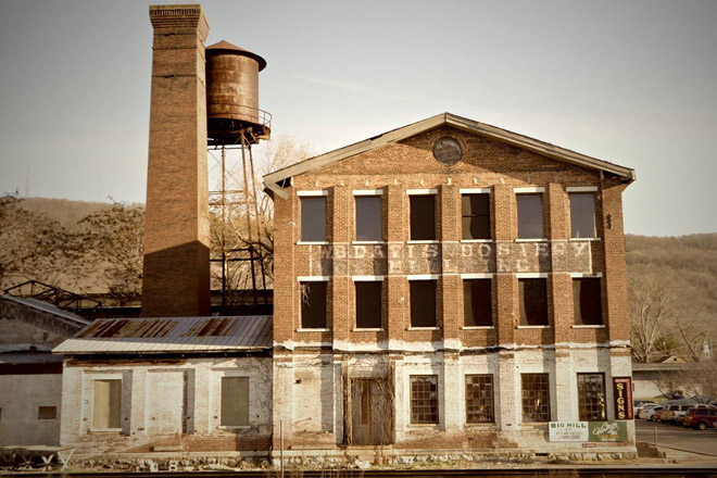 Big Mill Co – Artisans & Antiques